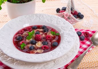 Cold berry soup.