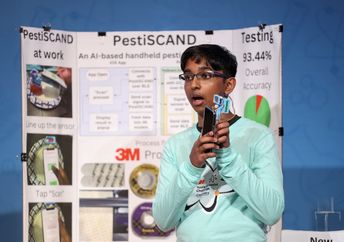 Sirish Subash and his handheld pesticide detector.