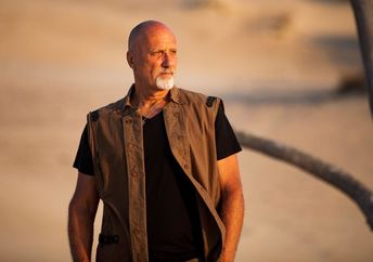 Yossi Ghinsberg tells his remarkable journey.