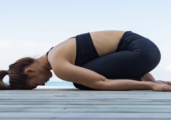 10 Amazing Yoga poses for Anxiety – Wanderly Blog