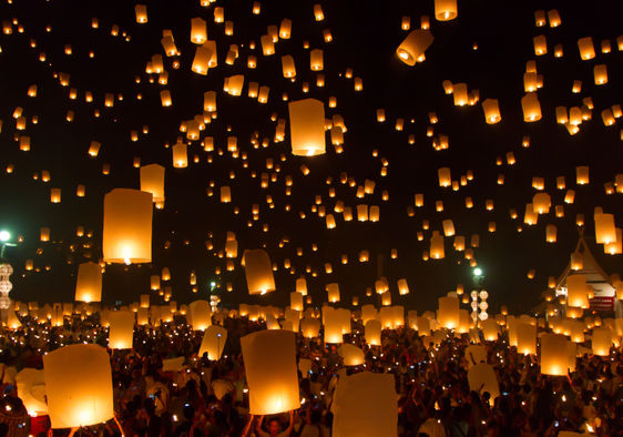 Sky lanterns outlawed starting Jan. 1 | kgw.com