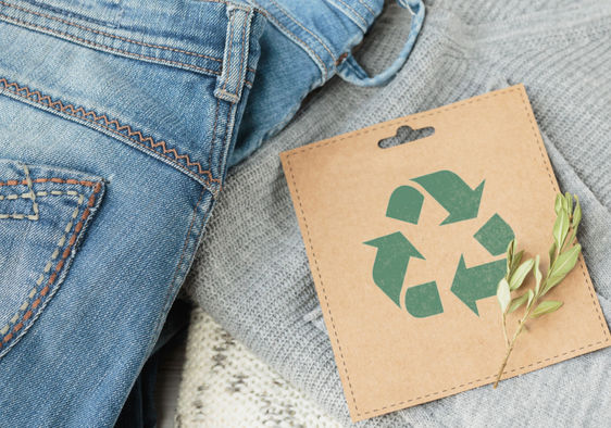 Biodegradable Clothes - Top Brands And When It Makes Sense - Shrink That  Footprint