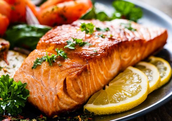 Roasted salmon for a healthy dinner.