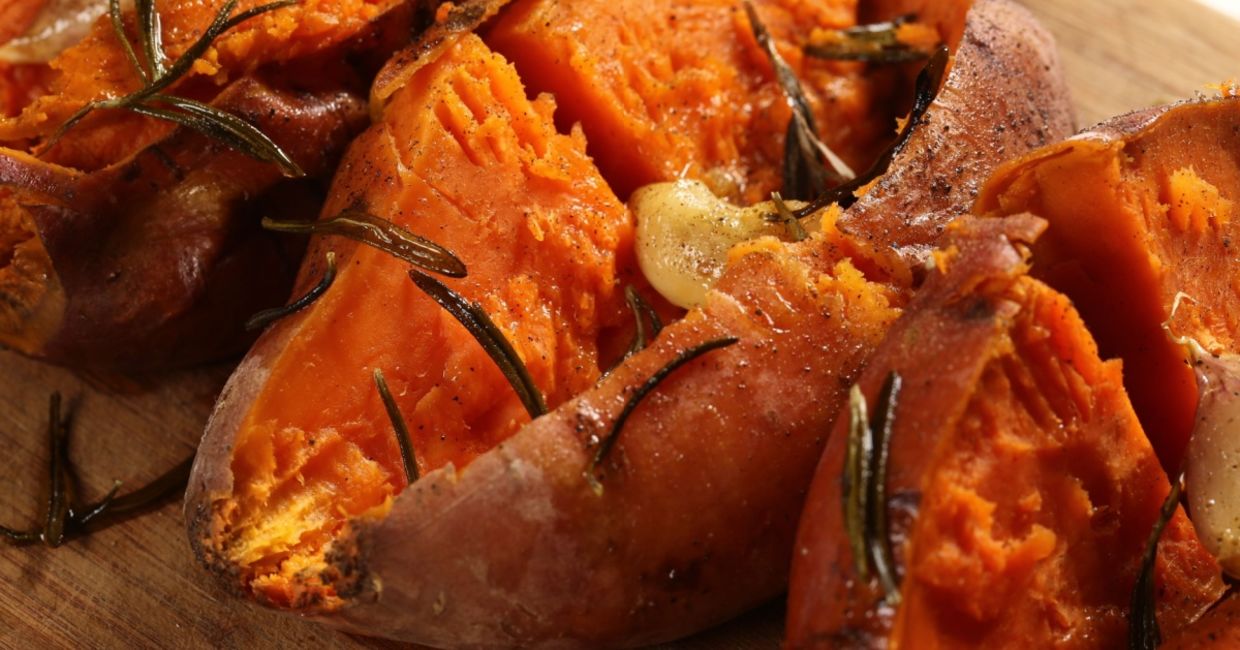Sweet potatoes are a healthy food choice.
