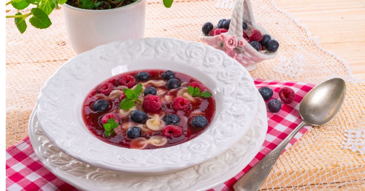 Cool Off With These Cold Fruit Soups - Goodnet