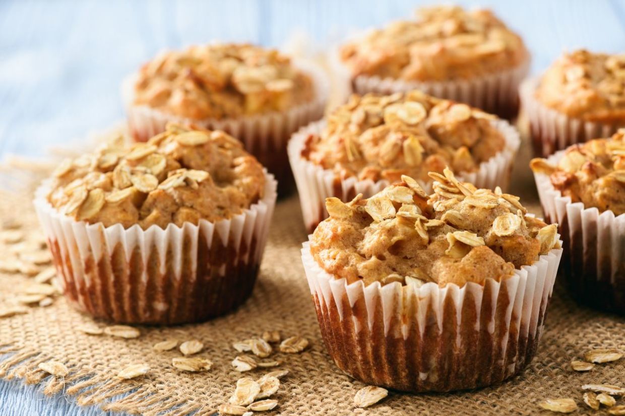 Healthy oat muffins with apples..