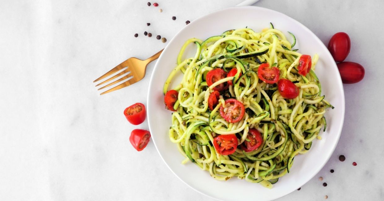 Zucchini noodles are low in carbohydrates.