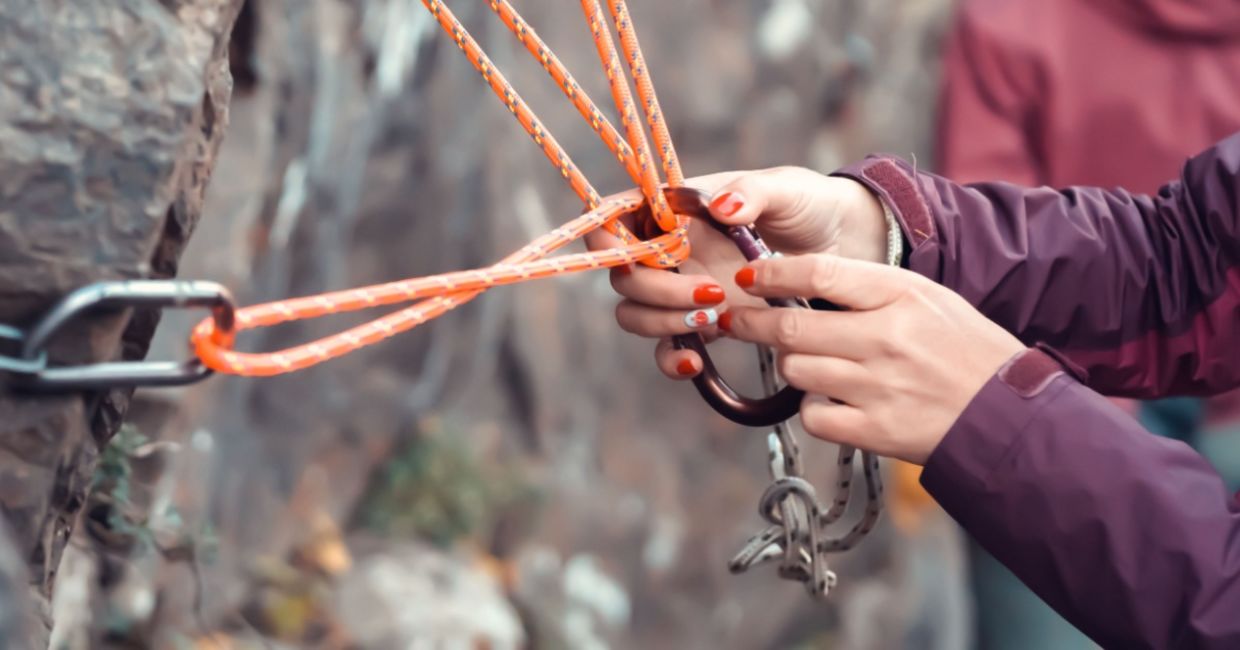 Learn how to rock climb on your holiday.