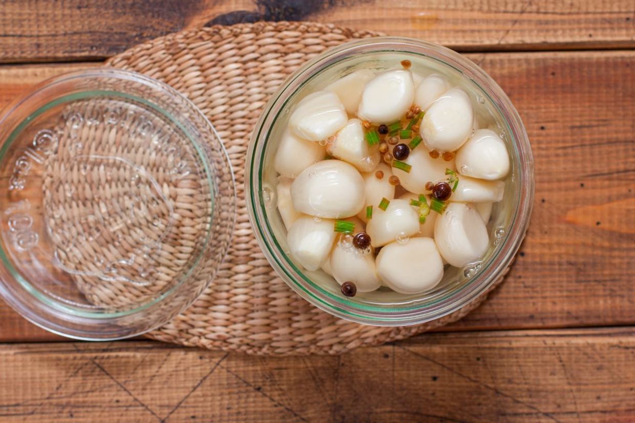 Pickled garlic is easy to prepare.