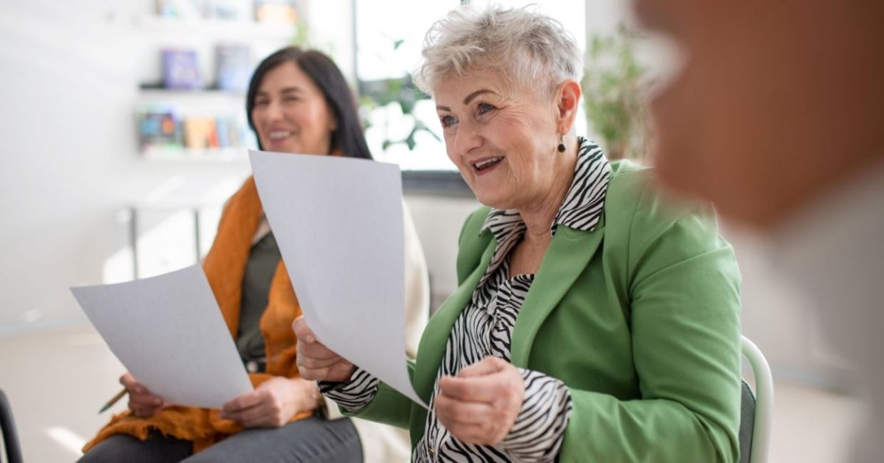 Singing helps to bring back long-term memories.