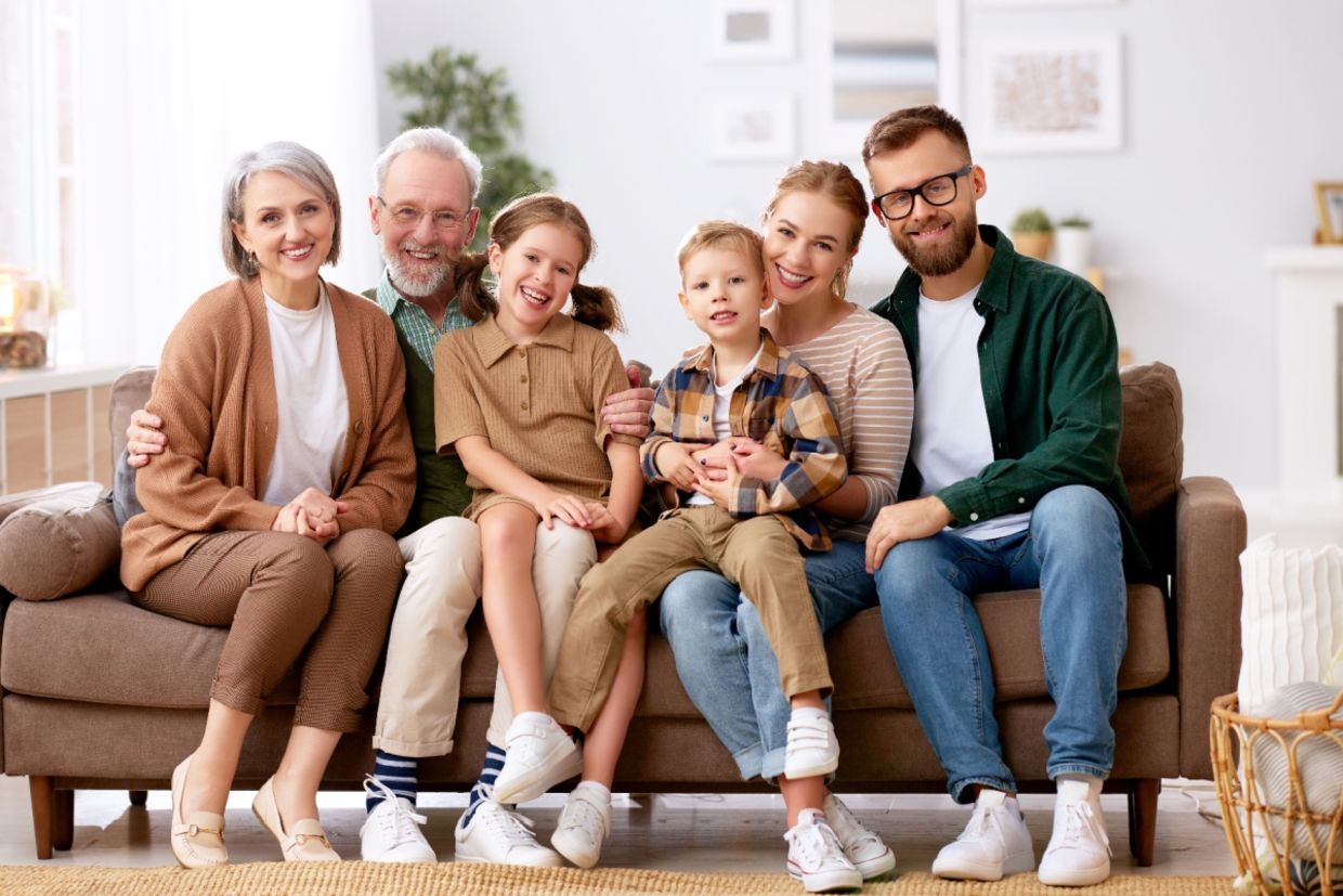 Embrace the Benefits of Multigenerational Living - GOODNET | Gateway to ...